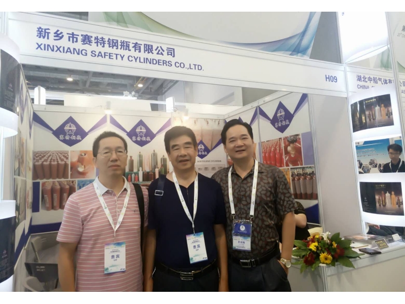 中國(guó)氣協(xié)焊接協(xié)會(huì)領(lǐng)導(dǎo)